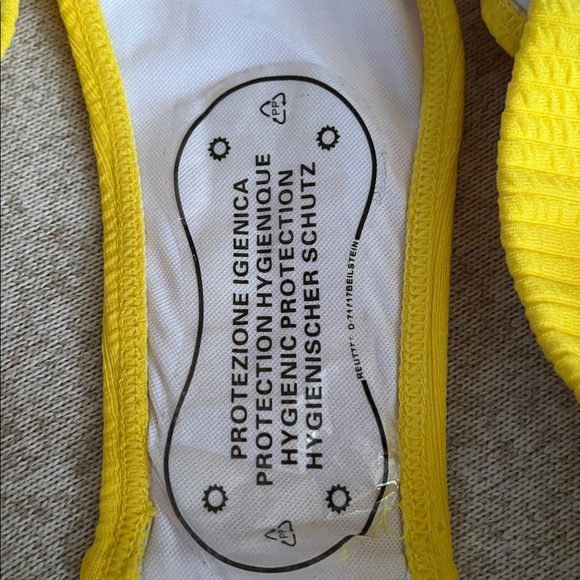 Women’s Plus Size Ribbed Two-Piece Bikini Set - Picture 6 of 7